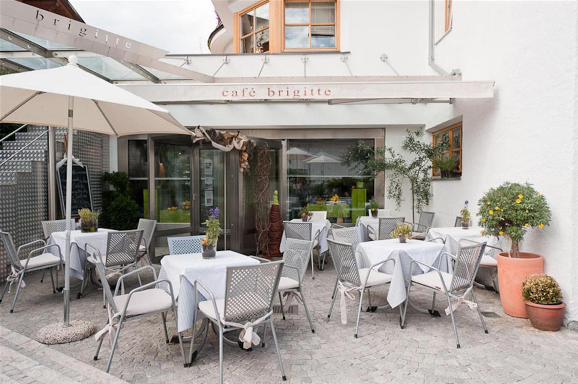 Burgus - Design & Apart-hotel 4*