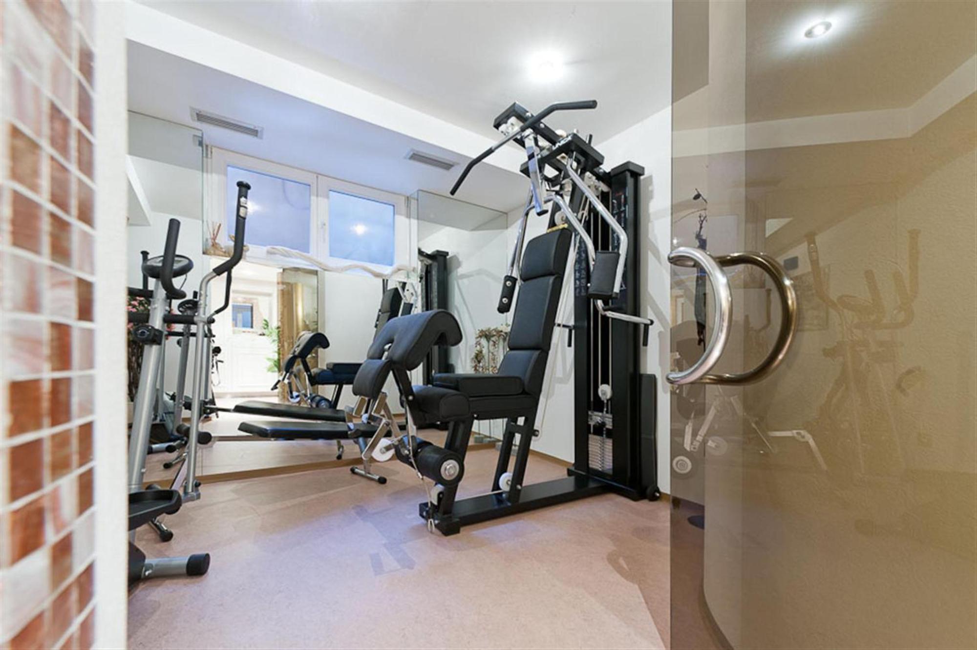 Aparthotel Burgus - Design Suites&apartments Burgeis