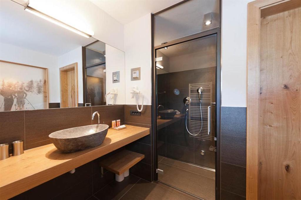 Apart-hotel Burgus - Design & 4*