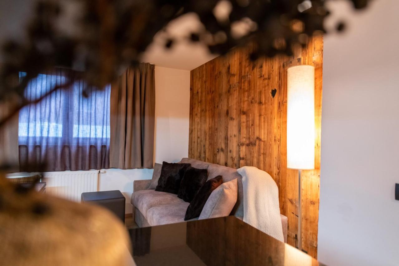 Burgus - Design & 4*